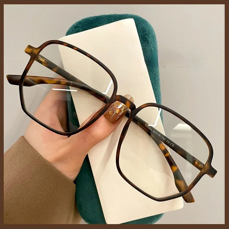 Oversized Frame Anti-blue Light Transparent Glasses Unisex Fashion Sunglasses UV400 Protection Flat Mirror Computer Eyeglasses